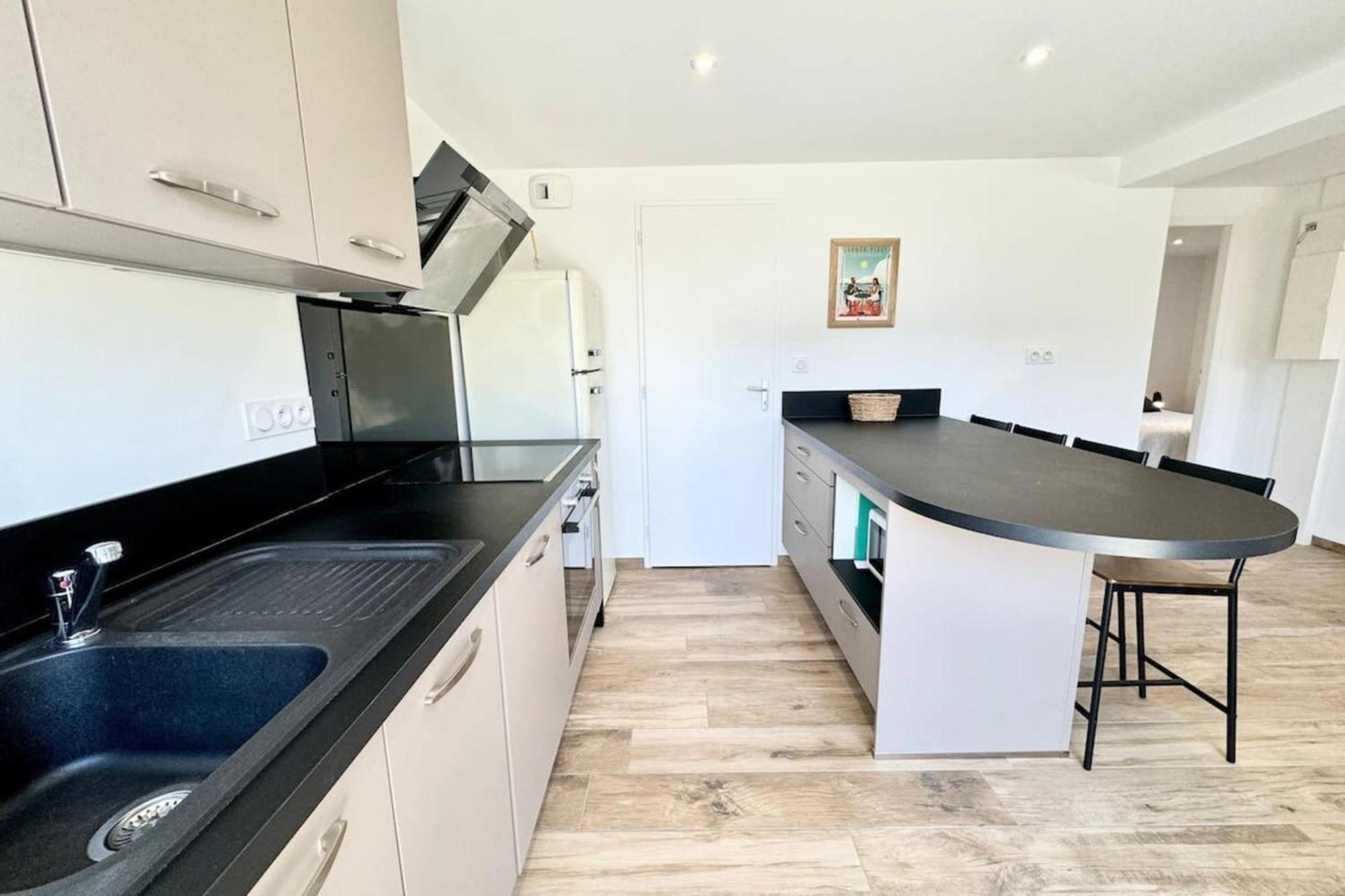 Joli Appartement Neuf Jardin 500 M Des Plages Larmor-Plage Extérieur photo