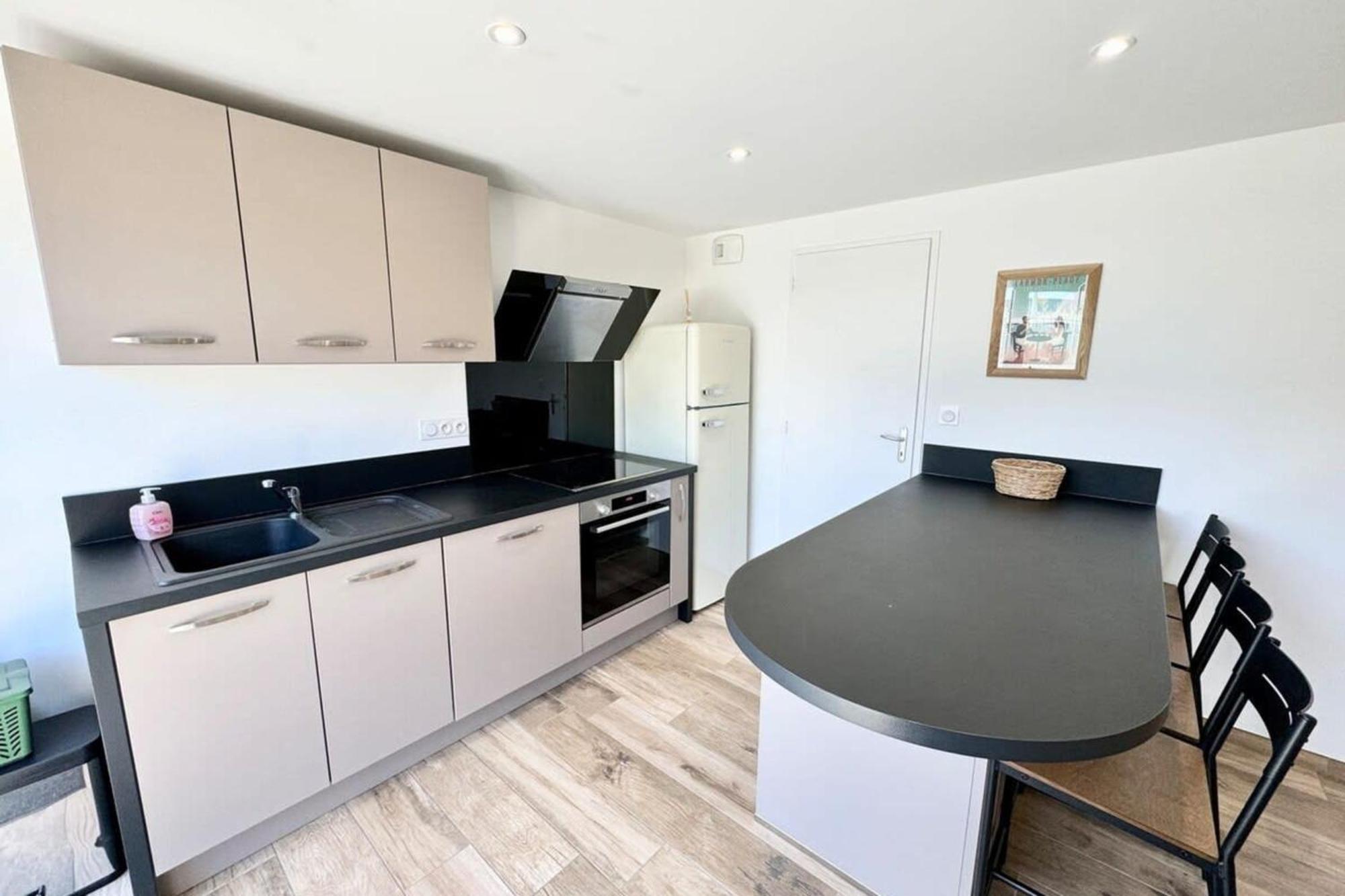 Joli Appartement Neuf Jardin 500 M Des Plages Larmor-Plage Extérieur photo